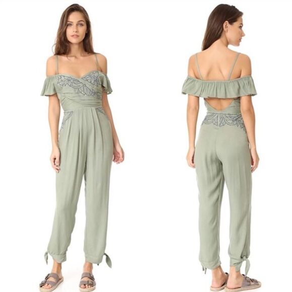 Free People Jumpsuit In the Moment 0 Sage Green Floral Embroidered Boho Indie - Picture 1 of 15